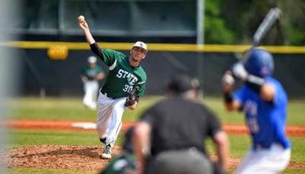 Farmingdale State Begins Season in Unfamiliar Territory–As Underdogs
