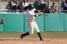 Old Westbury Stuns Olivet With Five-Run Ninth to Win