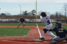 Deilyn Guzman Smacks Five Hits, Molloy Wins 21-9 Over Lynn