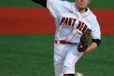 Babylon Avenges County Championship Loss, Defeating Center Moriches 3-0