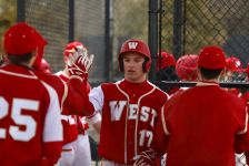 Hills West Led by 9 Seniors and Talented Sophomore Class