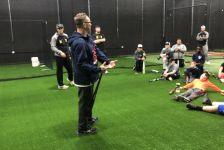 Anthony Iapoce Hosts Clinic at the Newly-Removed MaX Effort Baseball