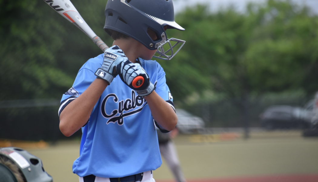 Bryce Howes Hits Walk-Off Grand Slam, Cyclones Win 6-2