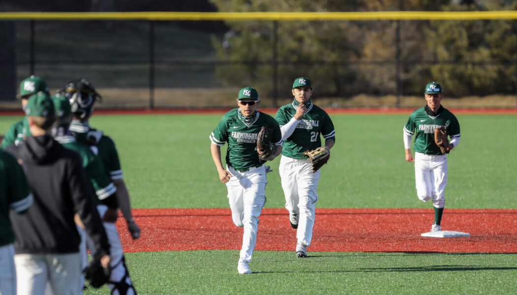 Farmingdale Sweeps DH Against Manhattanville to Open 2021