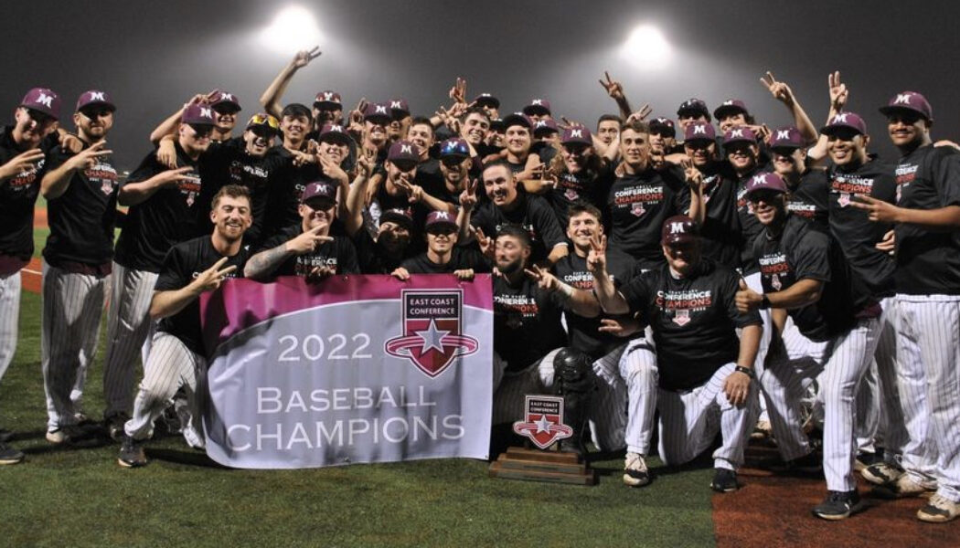 Molloy Captures ECC Championship for Second Straight Year