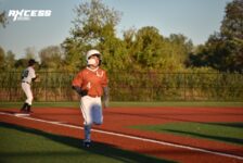 Baseball U’s Offense Excels in 10-3 Win