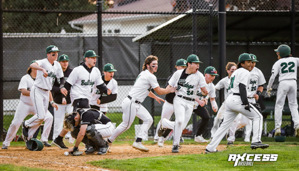 GAME RECAP: Lindenhurst Stuns Commack With 4-Run 7th Inning to Keep League Title Hopes Alive