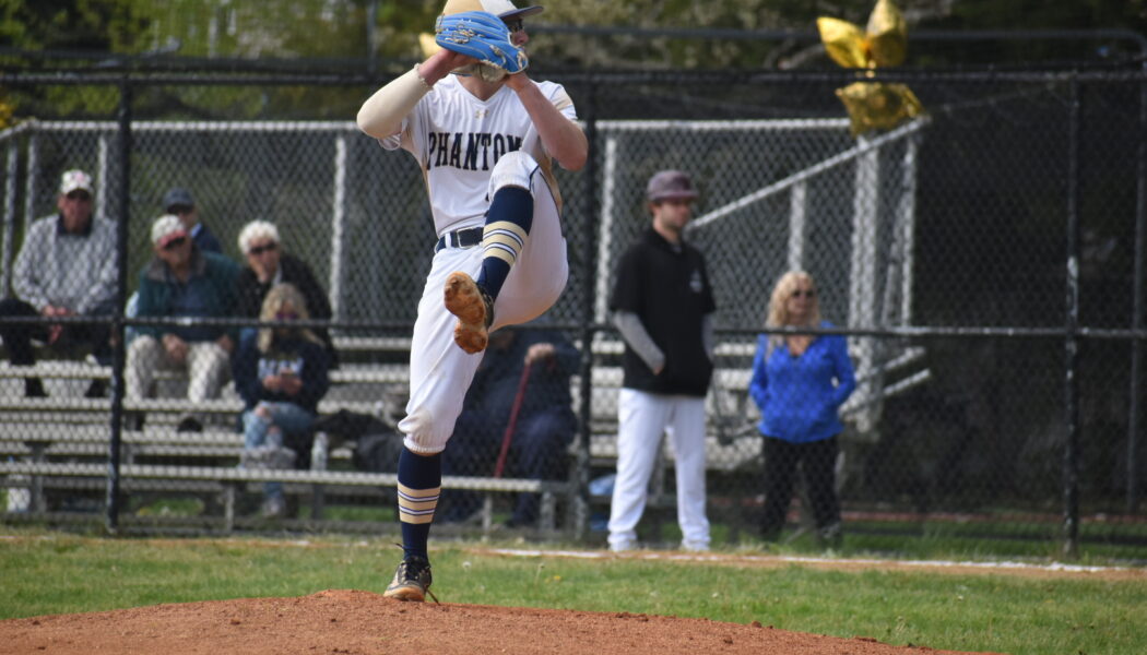 GAME RECAP: Mike Messina’s Arm, Guytano Kiesel’s Bat Lead Bayport-Blue Point to 20-0 Record