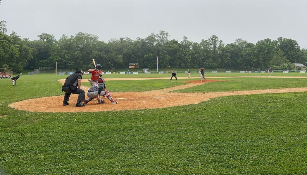 Shelter Island Bucks’ Bats Stay Hot, Roll Past South Shore Clippers in 9-1 Rout