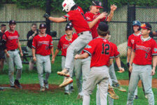 Chavez’s Walk-Off Lifts Aviators to Dramatic 8-7 Win Over Whalers in First-Half Finale